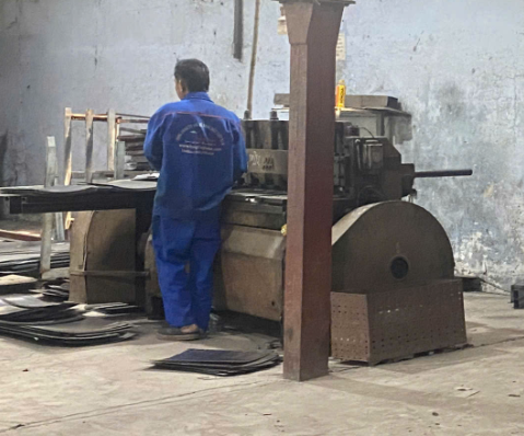 Shearing machine.jpg